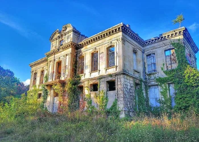Urbex in Bordeaux: the best abandoned places in and around Bordeaux