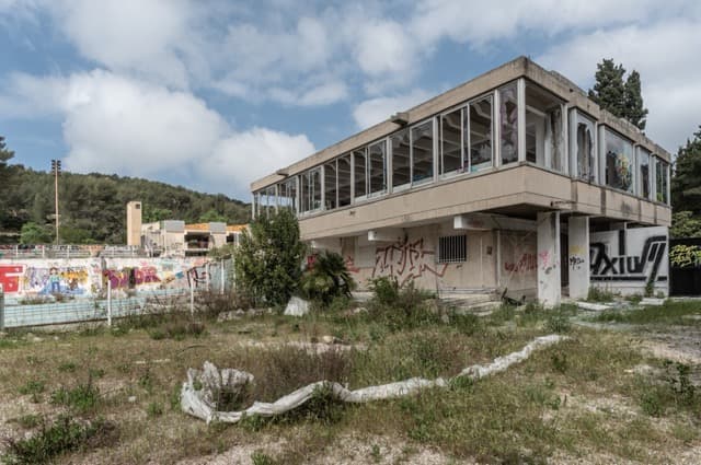 Urbex Marseille: Guide to Abandoned Places in Marseille and Nearby
